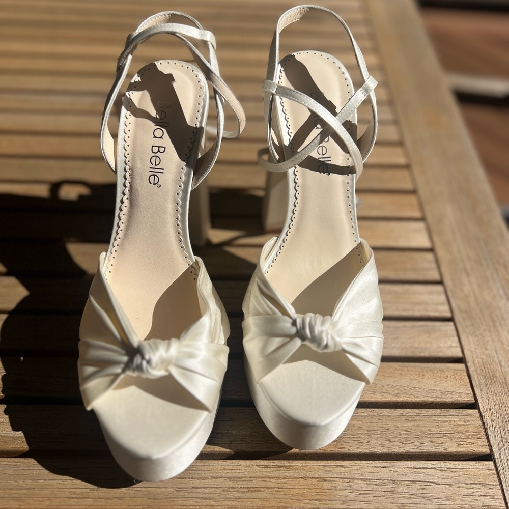 Serafina 5 inch ivory  open toe platform block heel sandle